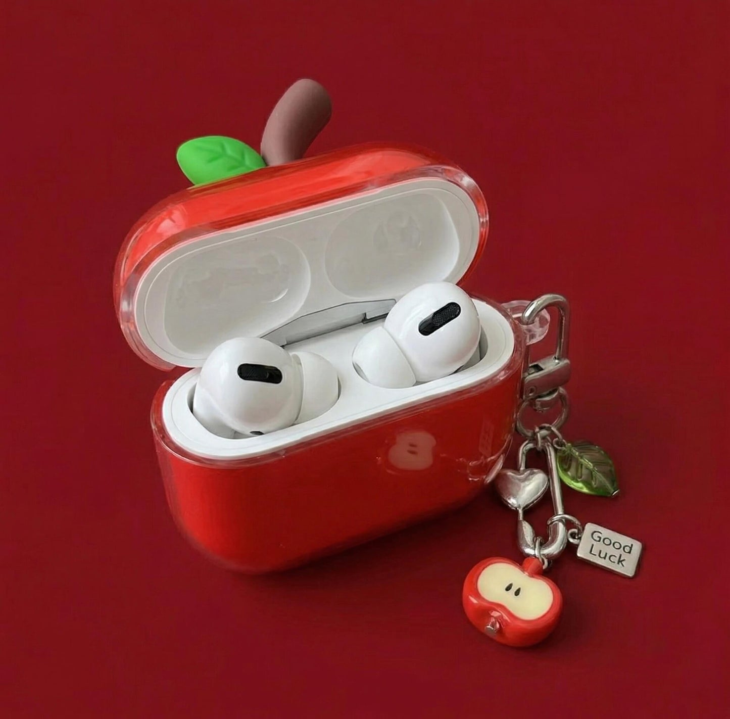 RED APPLE